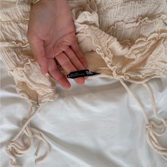 Zara Cream Ruffled Tank Top - Picture 3 of 5